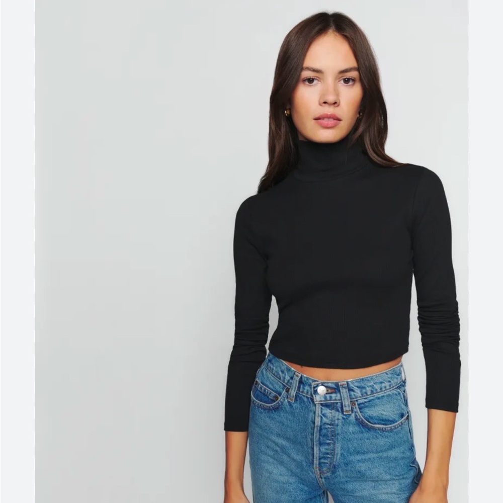 Reformation Davy Cropped Turtleneck Tee